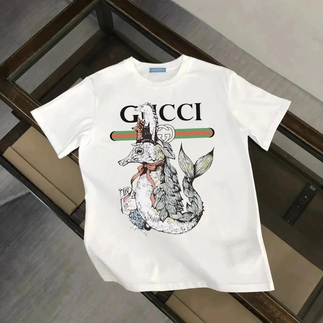 Gucci T-Shirt Black White Graphic Print Casual