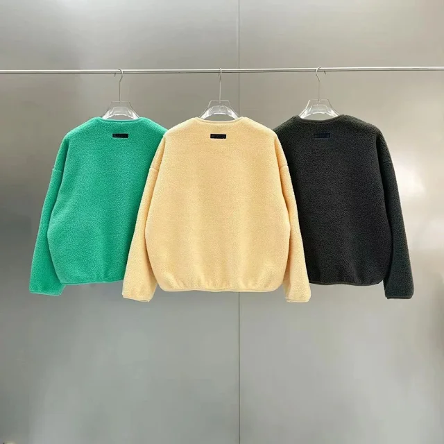 Unbranded Hoodies & Sweatshirts Sherpa Fleece Crewneck Sweatshirt product detail image 2