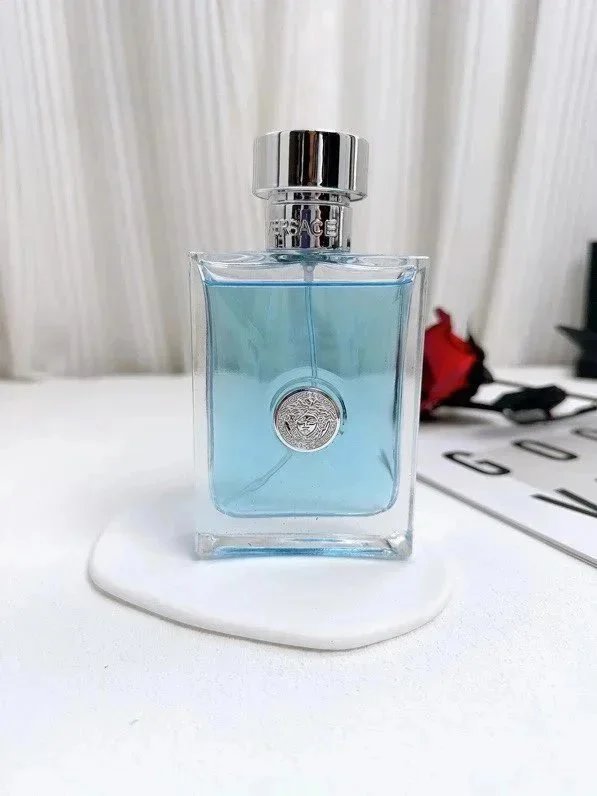 Burberry Hero — Fan Xizhe EDT