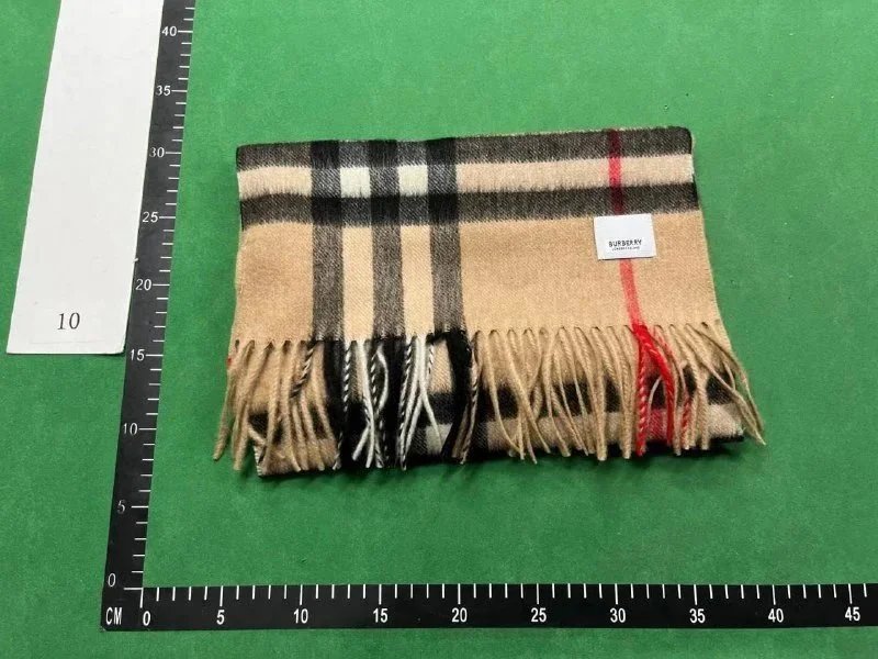 Fendi FF Logo Knit Scarf Black Gray White Scarves - 5