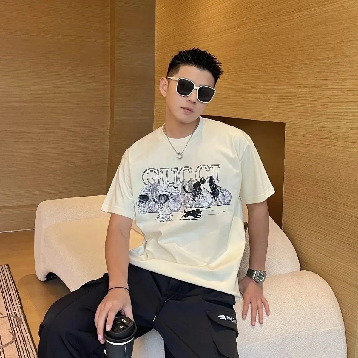 Gucci Graphic Print Black T-Shirt product detail 2 in Litbuy spreadsheet finds