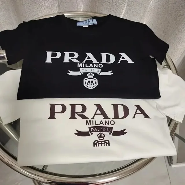 Prada T-Shirts Short-Sleeve Logo Print product detail image 10