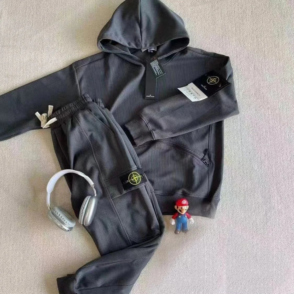 Hoodie and Down Vest photo 7