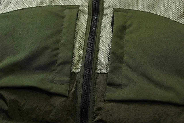 Stone Island Hooded Puffer product detail image 9