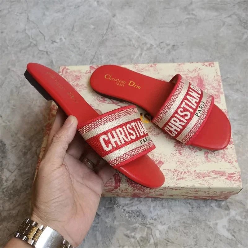 Dior Slippers Dway Embroidered Slide Sandals — 06