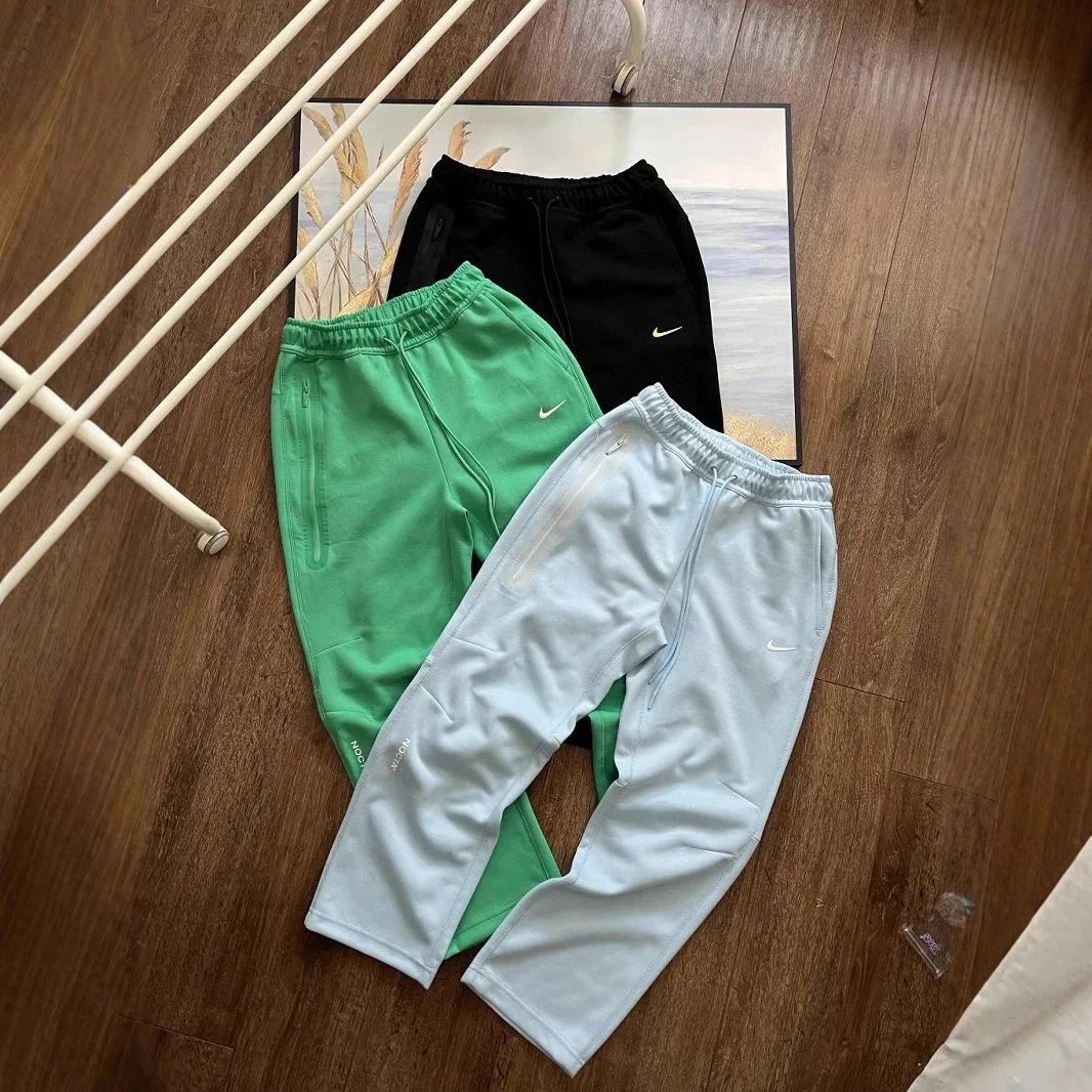 Nike Tech Fleece Black Jogger Pants