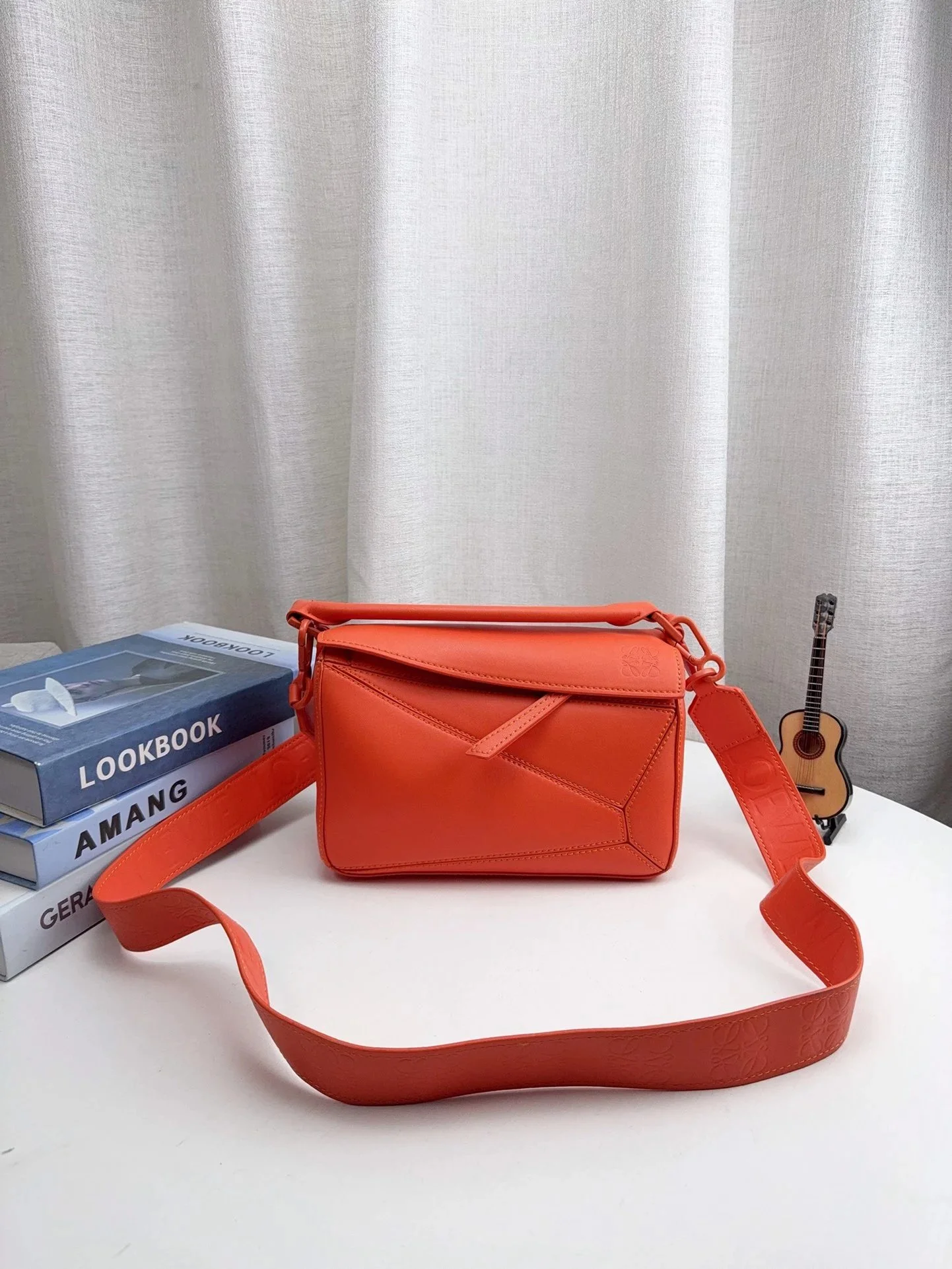 Loewe Puzzle Orange 
