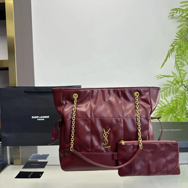 Saint Laurent Crossbody Bags Logo flap and chain-strap designs product detail image 2