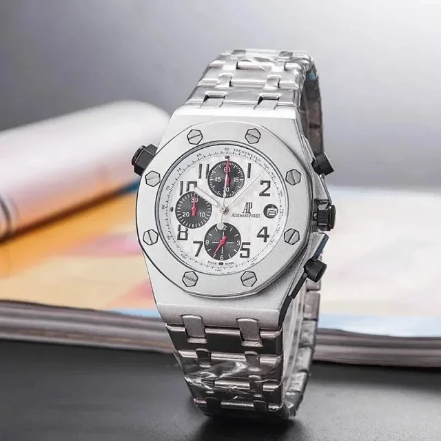 Audemars Piguet Watches Bracelet Watch product detail image 6