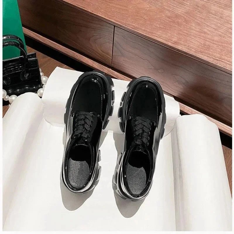 Black Patent Leather Chunky Sole Platform Mary Jane Shoes