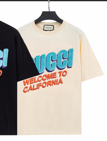 Gucci T-Shirts Graphic Print — 2