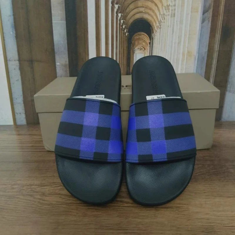 Burberry Check Slide Sandals Brown - 8