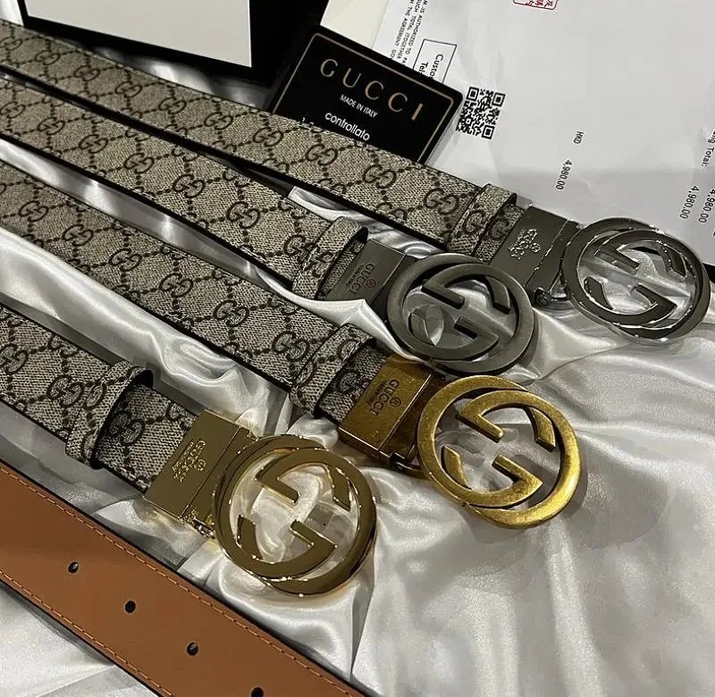 Gucci Gg Supreme Belt T-Shirt