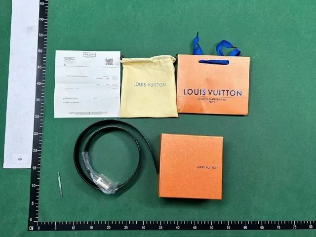 Louis Vuitton Belts Black crocodile-embossed belt with crystal LV buckle product detail image 2