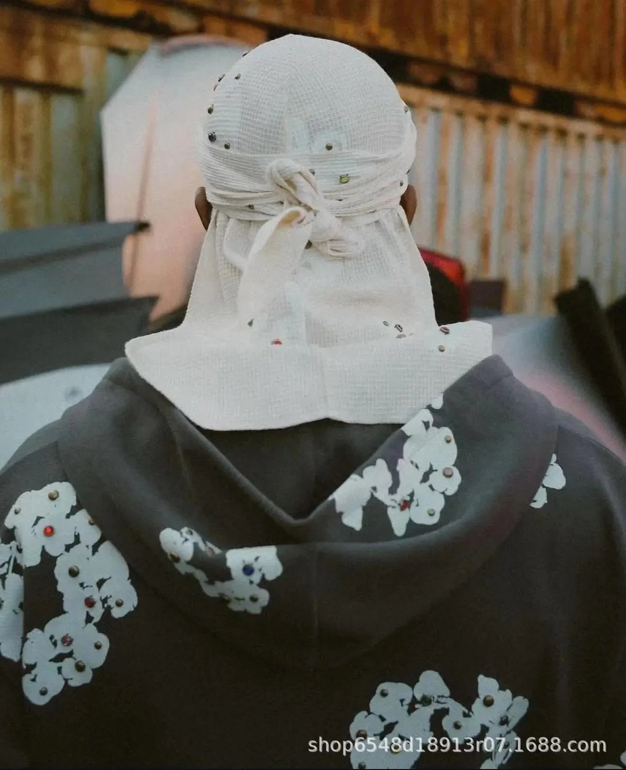 Embroidered Floral Knit Scarf Beige Accessories - 8