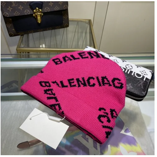 Unbranded Hats Knitted beanie with all-over text design product detail image 4