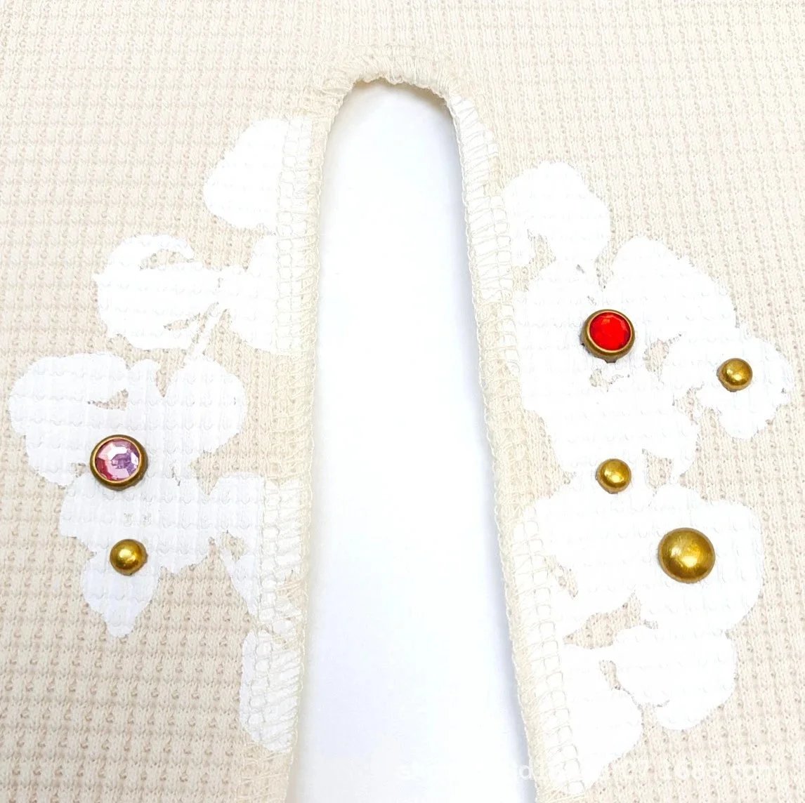Embroidered Floral Knit Scarf Beige Accessories - 3