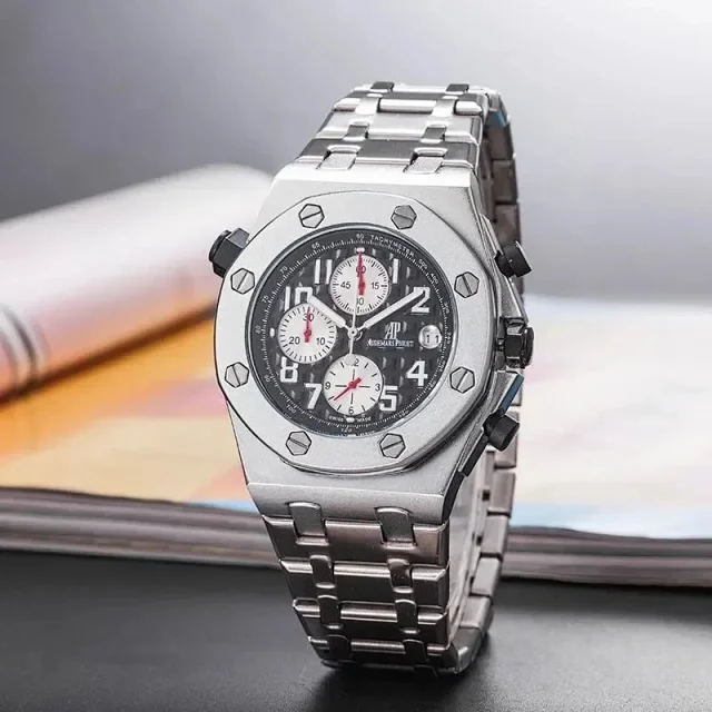 Audemars Piguet Watches Bracelet Watch product detail image 1