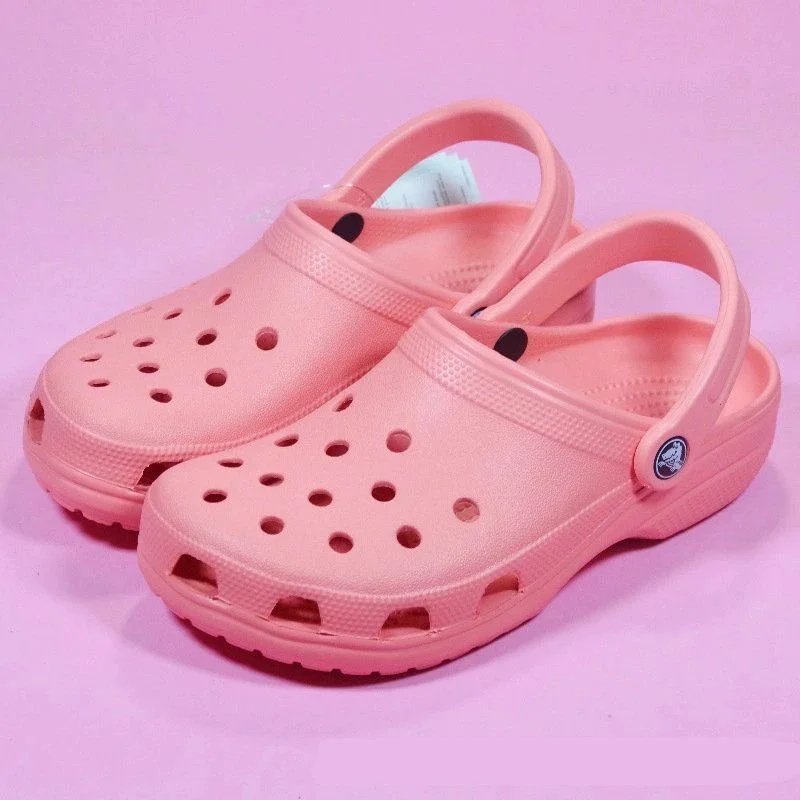 Crocs Crocs Classic Clogs in Pink Pink