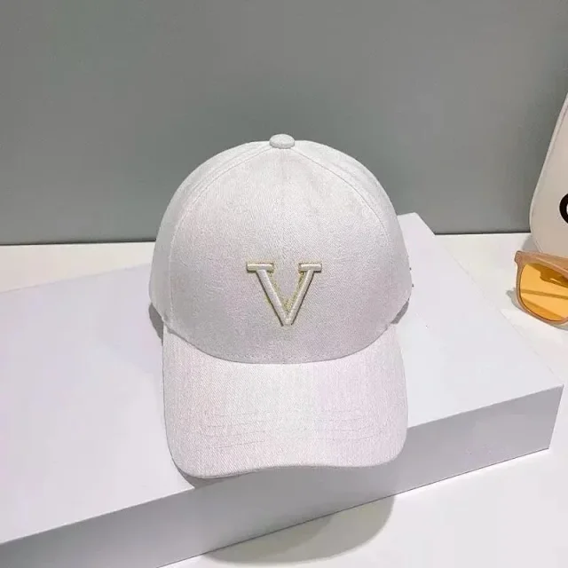 Louis Vuitton Hats MX 04 Monogram and checkerboard baseball cap product detail image 7