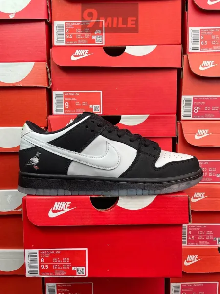 Nike SB Dunk Low Retro Bandana Plaid Sneakers - 7