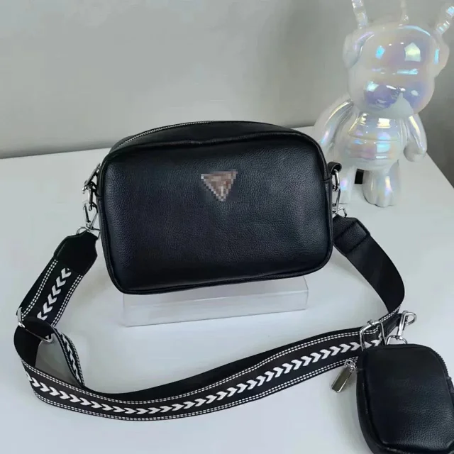 Unbranded Crossbody Bags Bag with Detachable Pouch and Chevron Strap product detail image 6