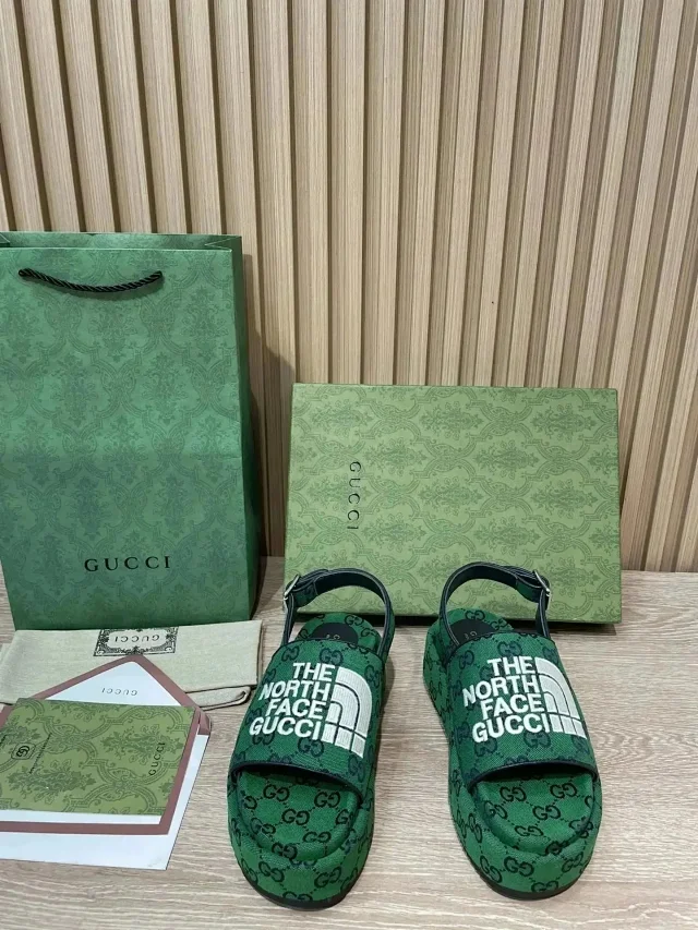 Gucci Slippers Logo product detail image 6