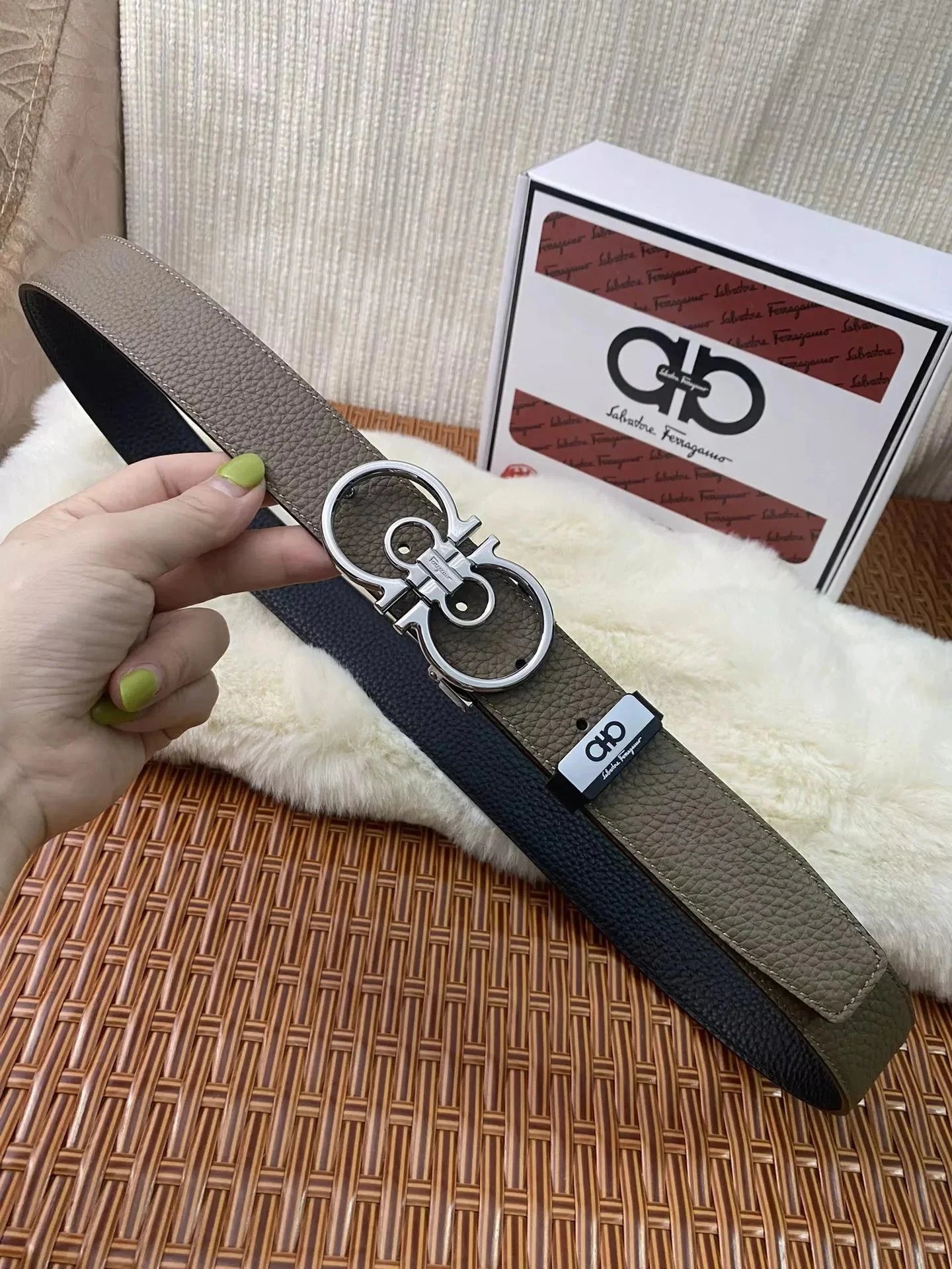 Salvatore Ferragamo Ferragamo Gancio Belt in Olive/Black Brown