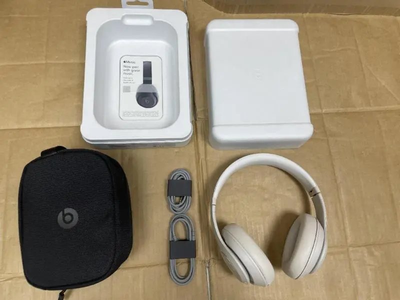 Beats Studio Pro Black Casual Headphones