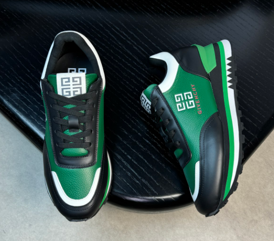 Givenchy Givenchy Green & Black Runner Sneakers Green