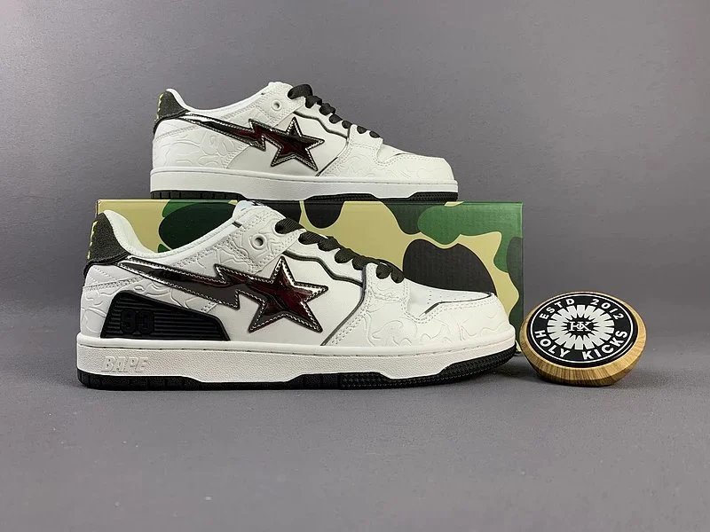 A Bathing Ape Bapesta Black Camo Star Low Top Sneakers