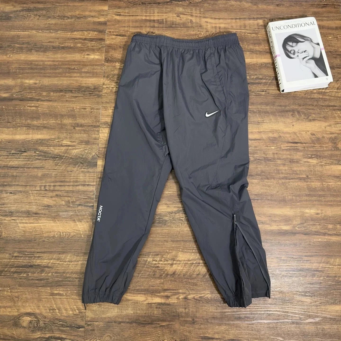 Nike T-Shirts NOCTA short-sleeve T-shirt — Gray Windbreaker - Trousers