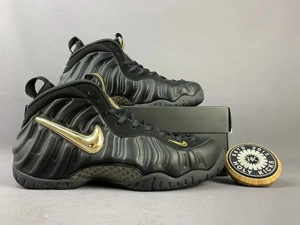 Nike Air Foamposite One Black Gold Sneakers - 1