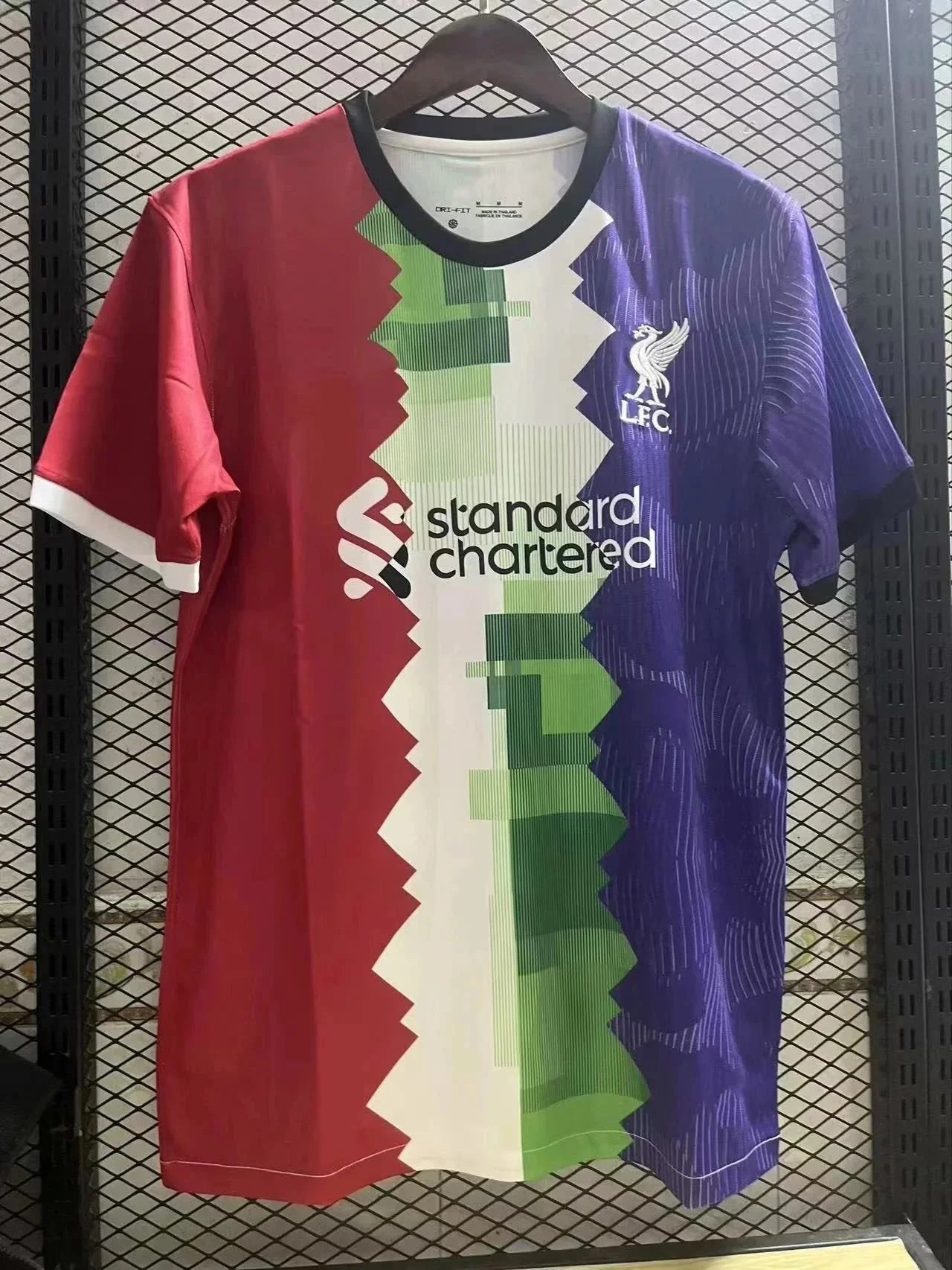 Liverpool Three-Color Special Edition