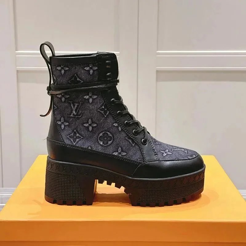 Balenciaga Track Boot Black Platform Combat Boots Martin Boots product detail 8 in Litbuy spreadsheet finds