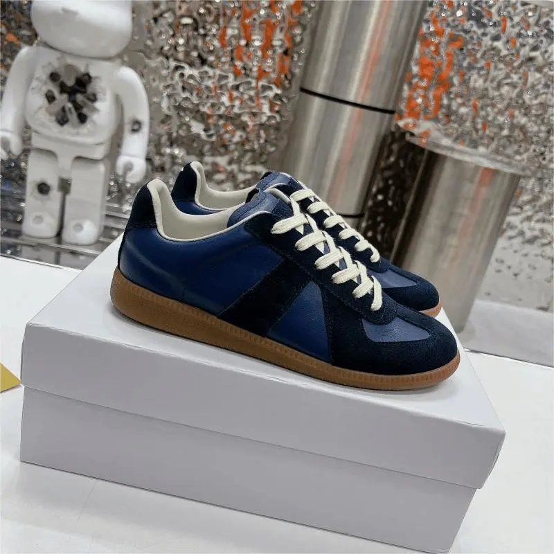 Maison Margiela Replica Casual Sneakers
