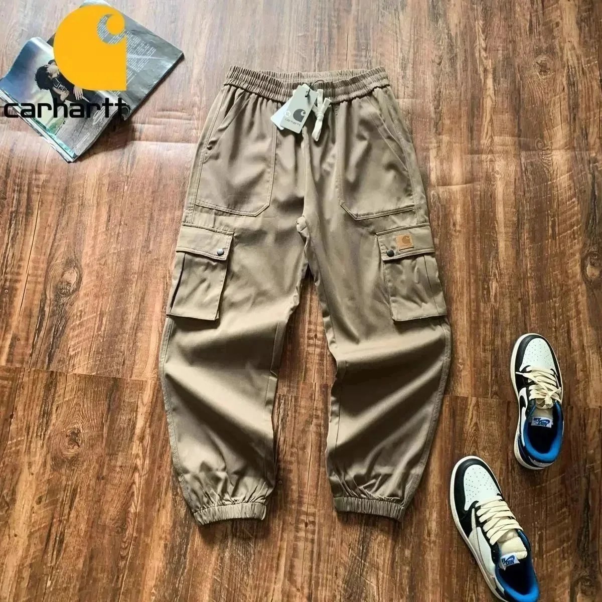 Carhartt Carhartt WIP Cargo Pants in Khaki Yellow