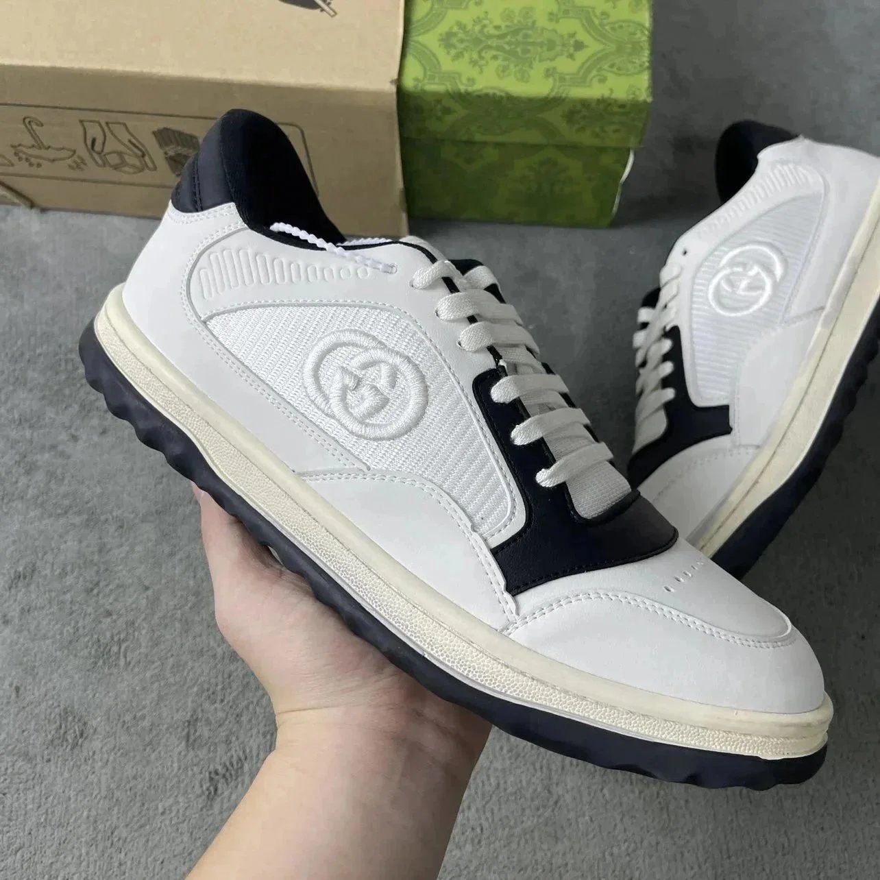 Gucci Rhyton White and Blue Leather Sneakers - 8