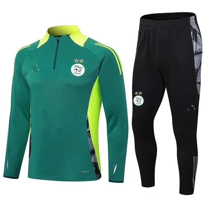 2425 Algerian dark green