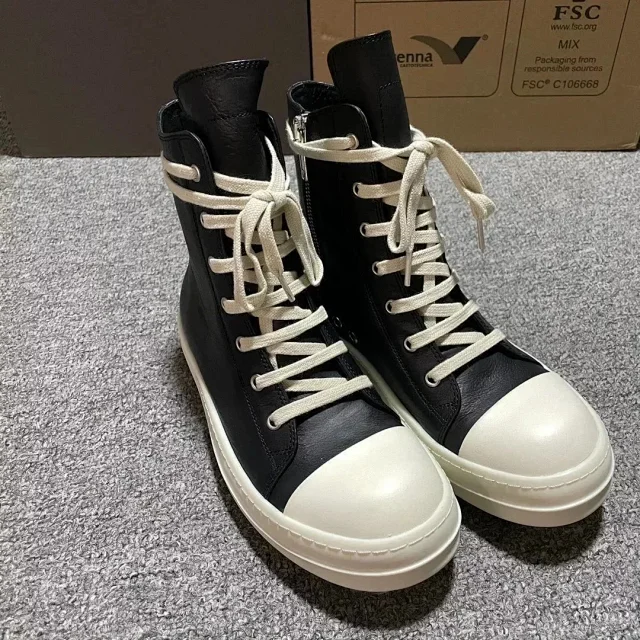 Rick Owens Boots Leather High-Top Lace-Up with Side Zip product detail image 4