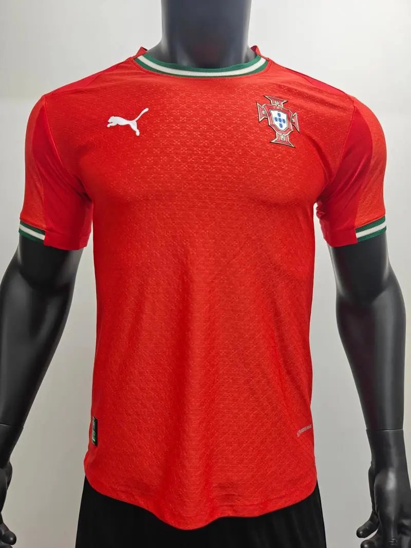 24/25 Portugal home player version