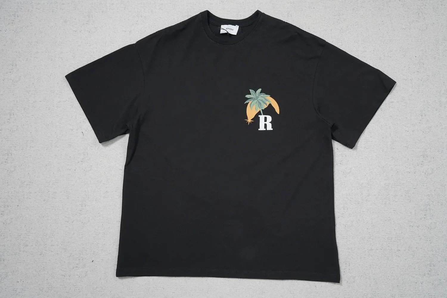 18 black