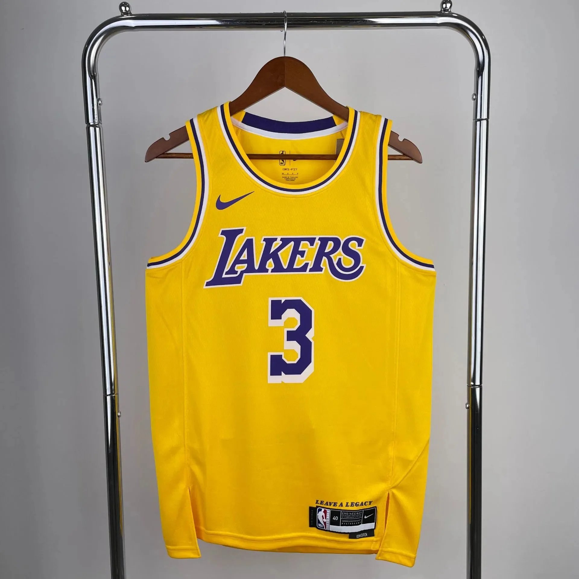 Nike Nba Los Angeles Lakers Icon Edition Swingman Jersey T-Shirt