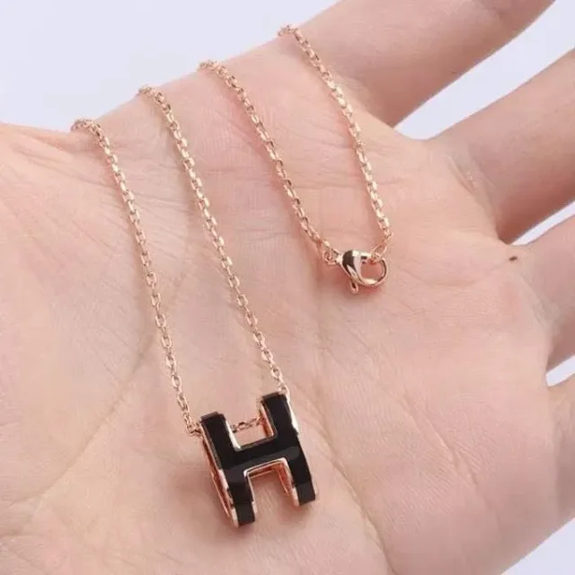 Unbranded Jewelry H Letter Pendant Necklace product detail image 7