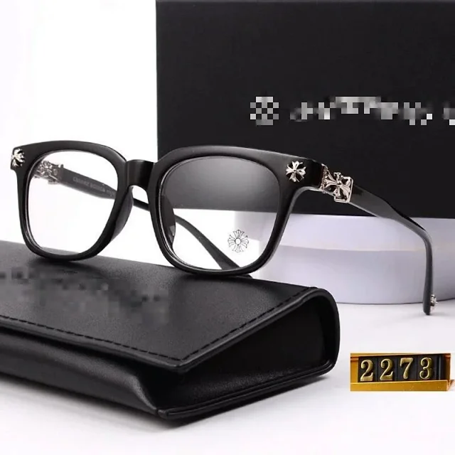 Chrome Hearts Eyewear Rectangular Optical Frames with Decorative Metal Temples product detail image 3