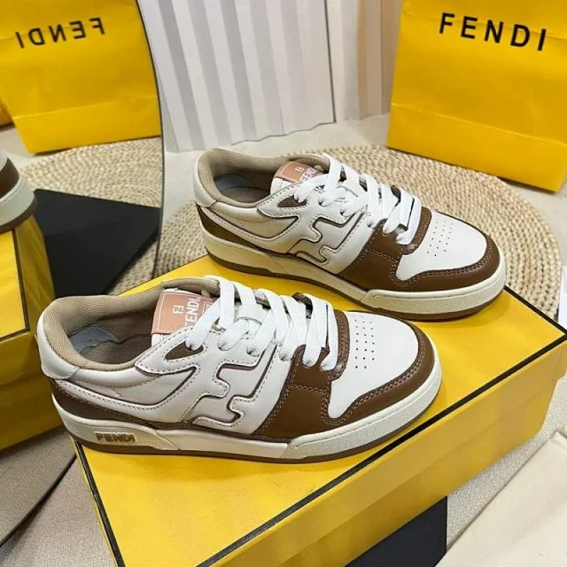 Fendi Sneakers Low-top paneled lace-up product detail image 3