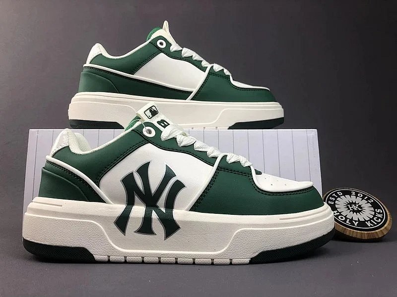 Design New York Yankees x Holy Kicks Chunky Sneakers White Gold Chunky Sneakers product detail 2 in Litbuy spreadsheet finds