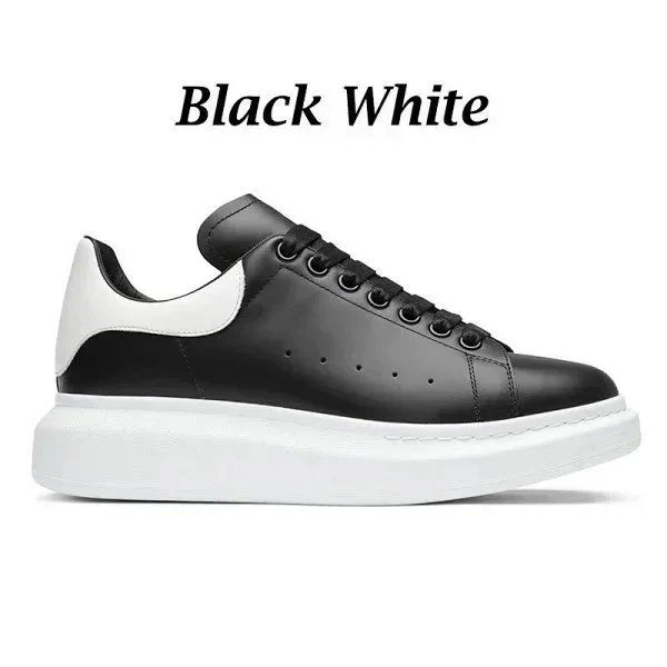 Alexander McQueen Alexander McQueen Black & White Sneakers Black