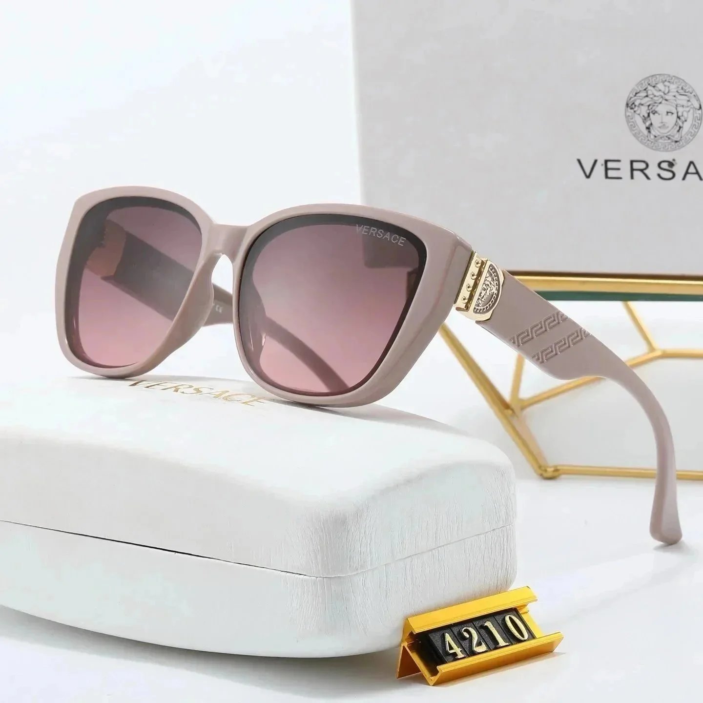 Louis Vuitton Sunglasses — 42