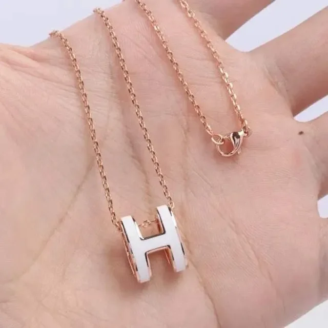 Unbranded Jewelry H Letter Pendant Necklace product detail image 6